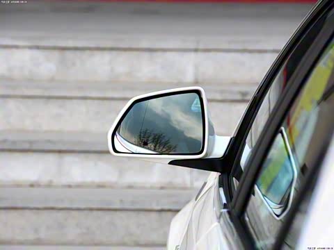 2012�� 3.0L �����˶���