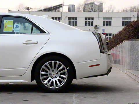 2012�� 3.0L �����˶���