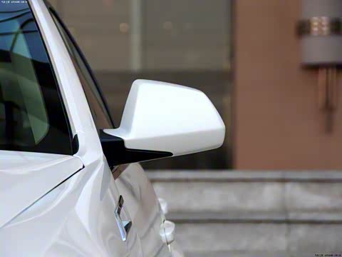 2012�� 3.0L �����˶���