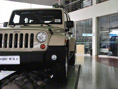 2012�� 3.6L Sahara ���Ű�