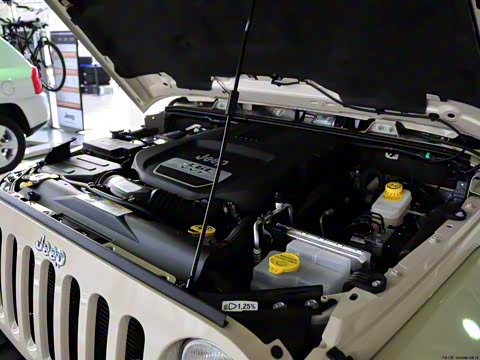 2012�� 3.6L Sahara ���Ű�