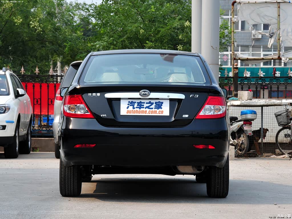 5l 手动标准型 1619525图片_比亚迪_汽车图库_汽车之家