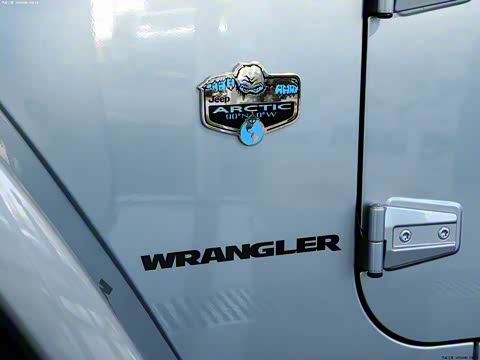 2012�� 3.6L Sahara ���ذ�