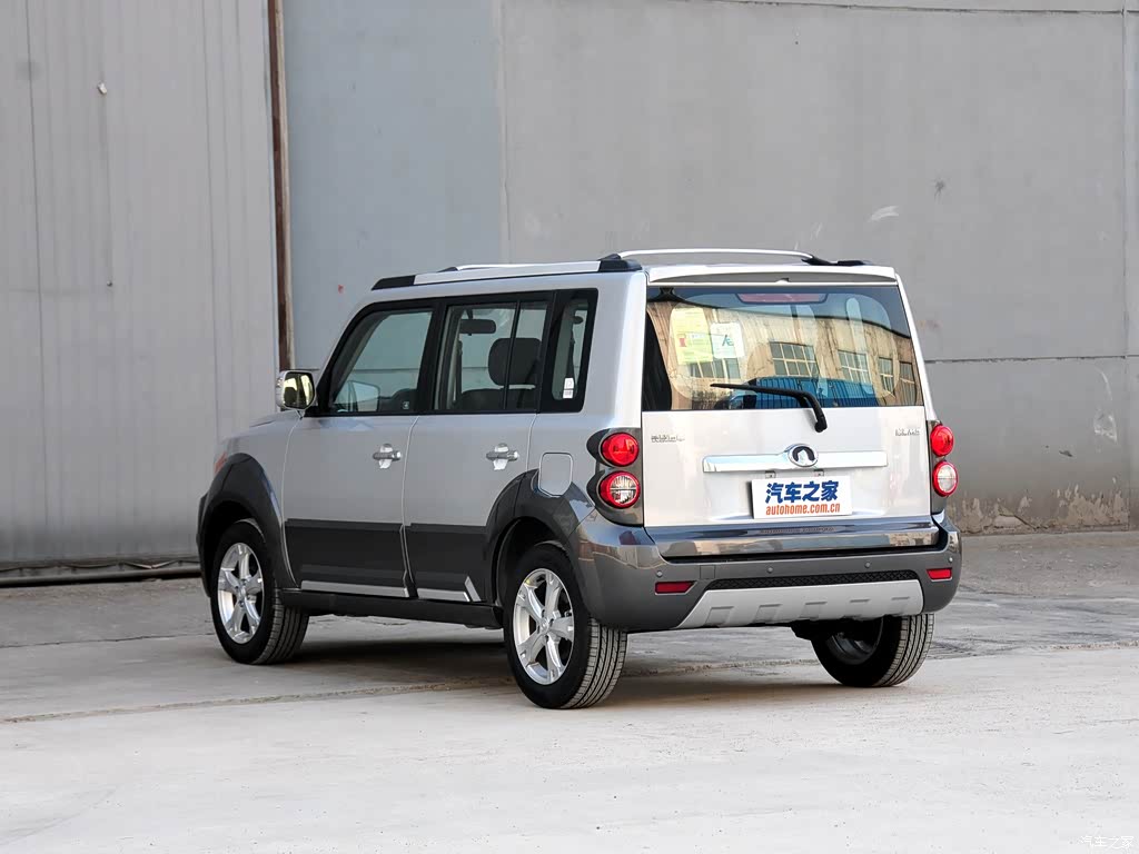 长城汽车 长城m2 2012款 1.5l 手动都市版 星光银 车身外观