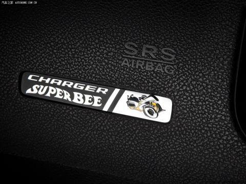 2012 6.4L SRT8 Super Bee
