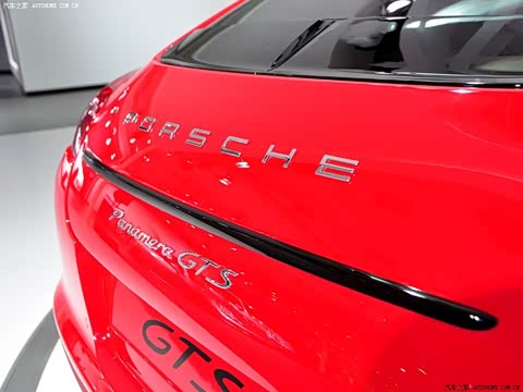2012�� Panamera GTS 4.8L
