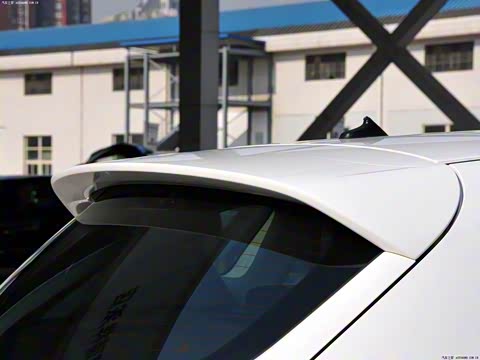 2012�� ���� 2.0L �ֶ��˶���