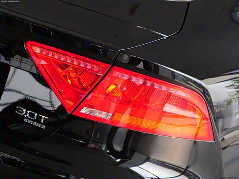 2012�� 3.0TFSI quattro������