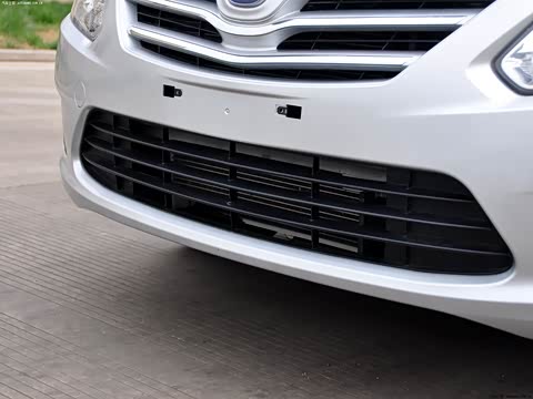 2012�� 1.3L �ֶ������� ��V