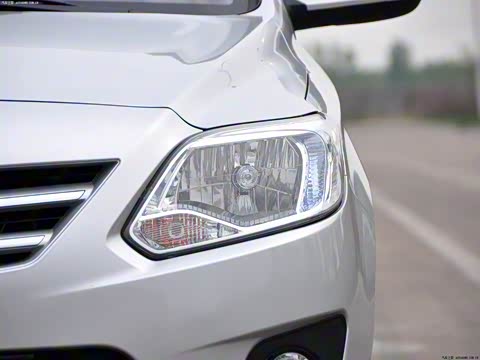 2012�� 1.3L �ֶ������� ��V