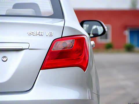 2012�� 1.3L �ֶ������� ��V