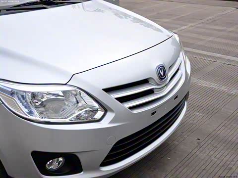 2012�� 1.3L �ֶ������� ��V