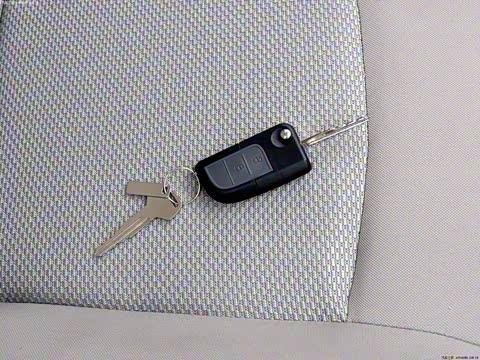 2012�� 1.3L �ֶ������� ��V