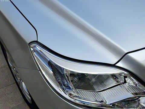 2012�� 1.3L �ֶ������� ��V