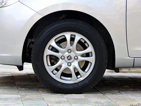 2012�� 1.3L �ֶ������� ��V