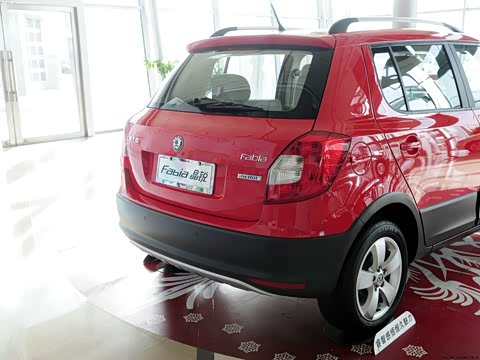 2012�� 1.6L Scout