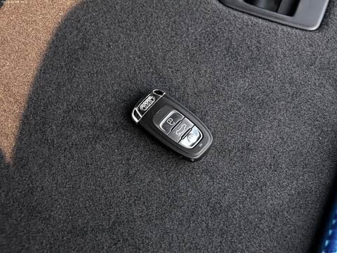 2012�� 2.0TFSI ������