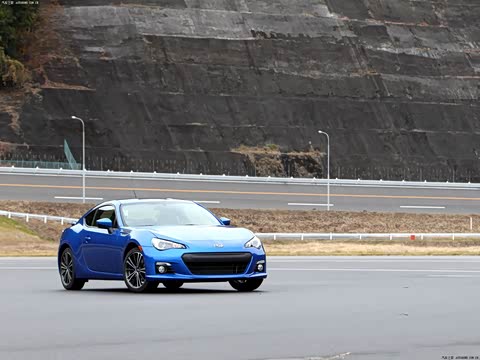 2013�� 2.0i �ֶ�������