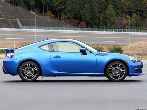 2013�� 2.0i �ֶ�������