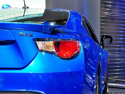 2013�� 2.0i �ֶ�������