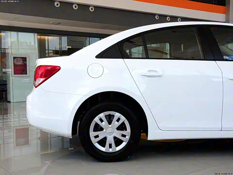 2012�� 1.6L SL MT