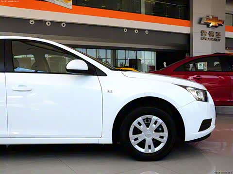 2012�� 1.6L SL MT