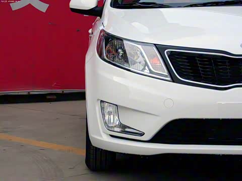 2012�� ���� 1.4L MT GLS