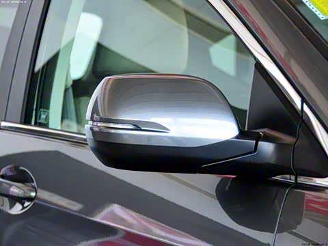 2012�� 2.0L ���������