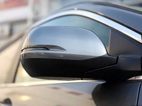 2012�� 2.0L ���������