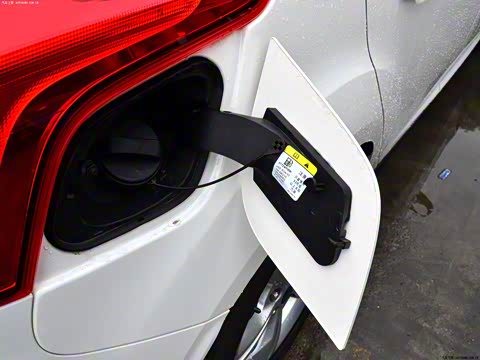 2012�� ���� 1.6L �Զ�������