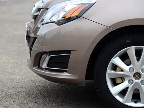 2012�� ���� 1.5L �ֶ����а�