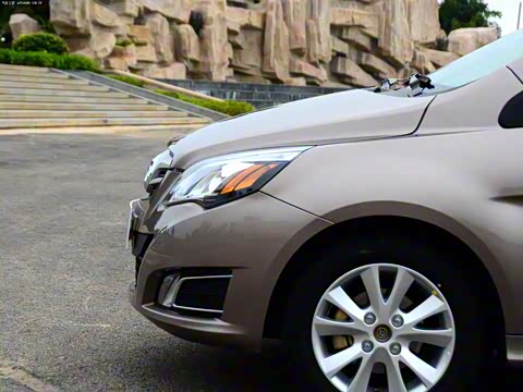 2012�� ���� 1.5L �ֶ����а�