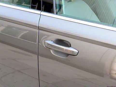 2012�� 30 FSI ������