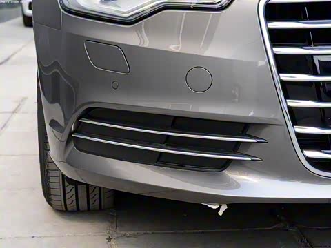 2012�� 30 FSI ������