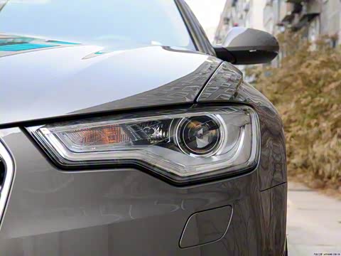 2012�� 30 FSI ������