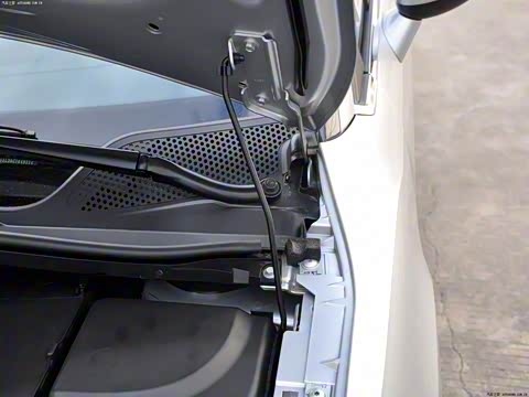 2012�� ���� 1.6L �Զ�Ʒ����