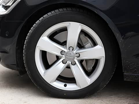 2012�� 50 TFSI quattro ������