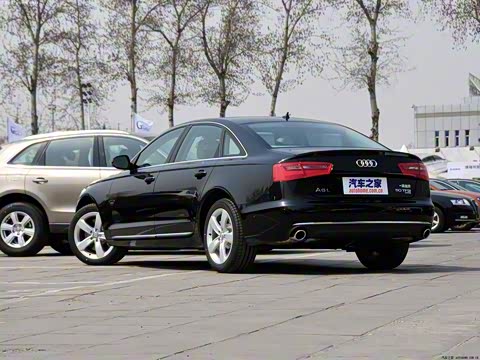 2012�� 50 TFSI quattro ������