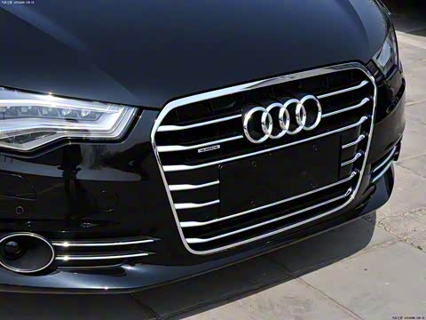 2012�� 50 TFSI quattro ������