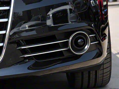 2012�� 50 TFSI quattro ������