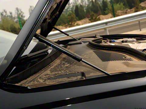 2012�� 50 TFSI quattro ������