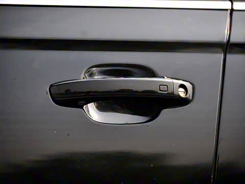 2012�� 50 TFSI quattro ������