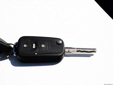 2012�� 1.5L �Զ��캽��