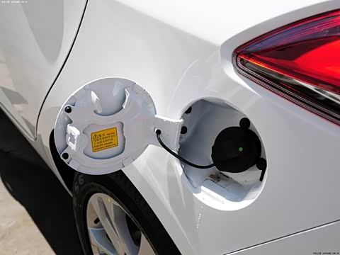 2012�� 1.5L �Զ��캽��