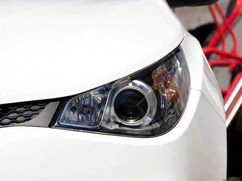 2012�� 1.5L �Զ��캽��