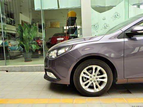 2012�� 1.5L �Զ��캽��