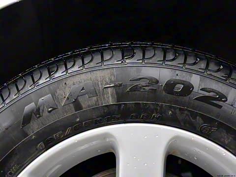 2012�� 1.6L �ֶ�����