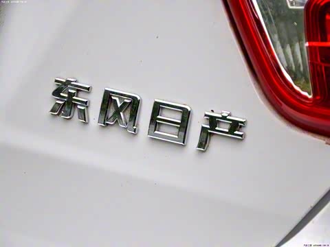 2012�� 1.6L �ֶ�����