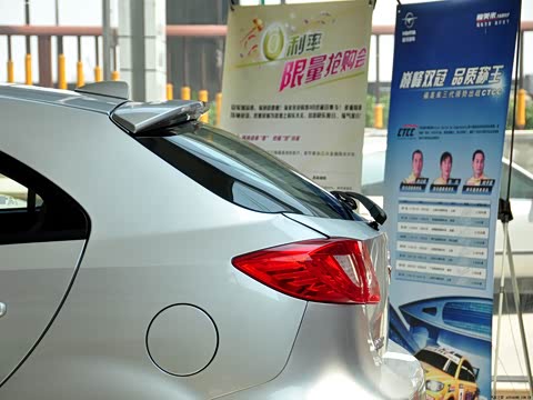 2012�� ���� 1.6L �ֶ���Ӣ��