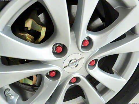 2012�� ���� 1.6L �ֶ���Ӣ��